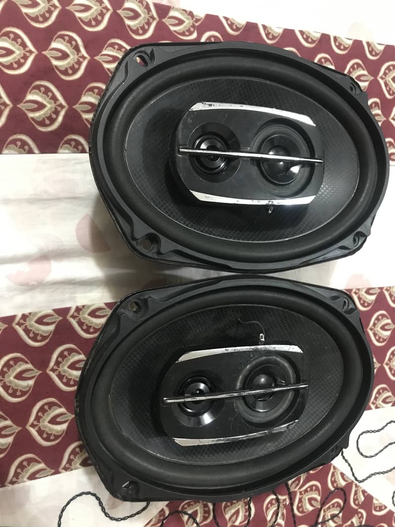 Champion series speakers 0