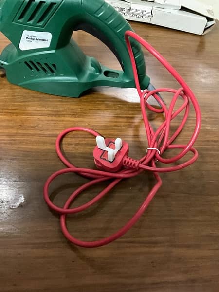 480W hedge trimmer wth cord 1
