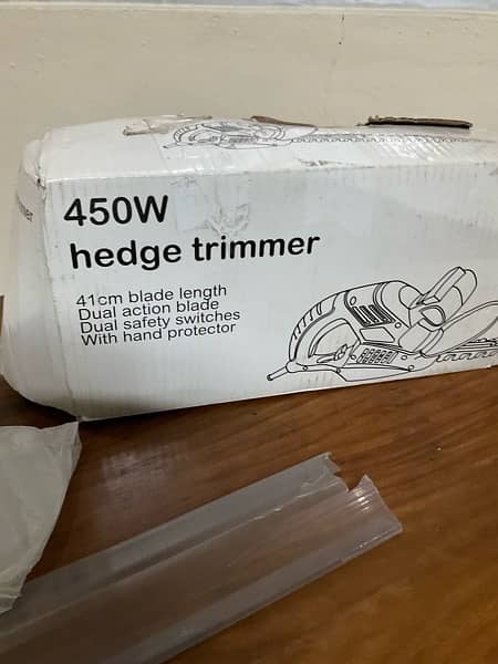 480W hedge trimmer wth cord 3