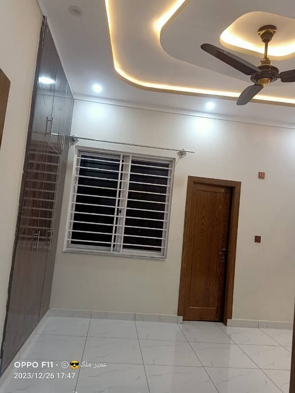 05 Marla Luxury Fresh House Available In Pakistan Town Phase-2 2