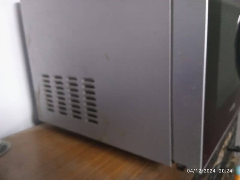micro wave oven DW115 2