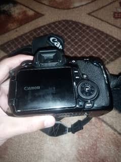 Canon D60 camera condition 8/10 with 80-200  one hand use
