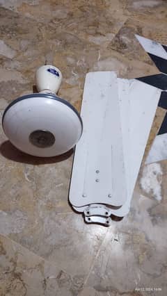 02 ceiling Fans size 56 inch For Sale