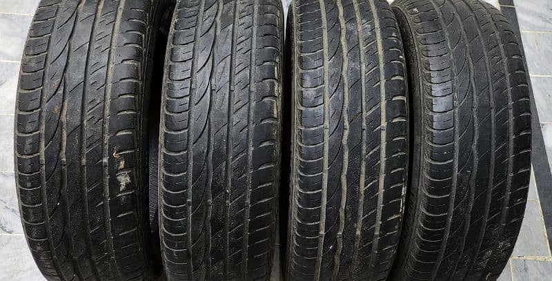 Tyre for sale 16 size 10