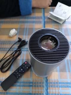 Magcubic Hy300 HD Projector Android TV Grey and White