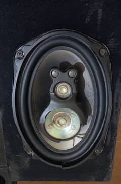 Car speakers 0