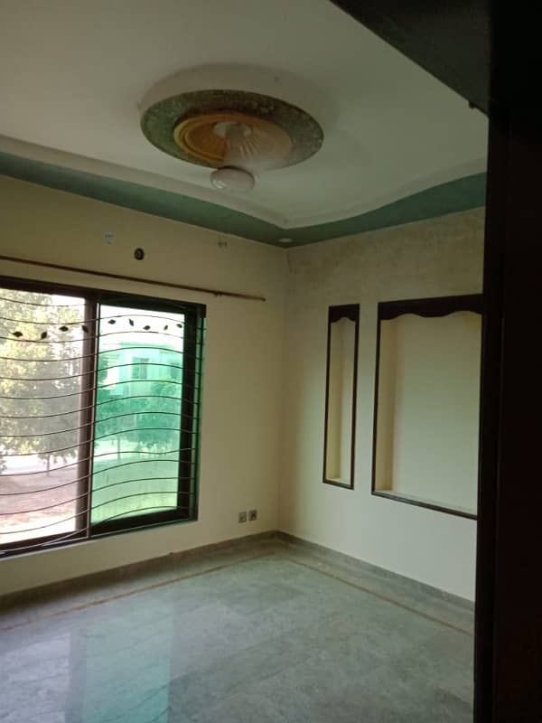 6 MARLA IDEAL LOCATION EXCELLENT GOOD NEW CONDITION FULL HOUSE FOR RENT IN BAHRIA HOMES BAHRIA TOWN LAHORE 8