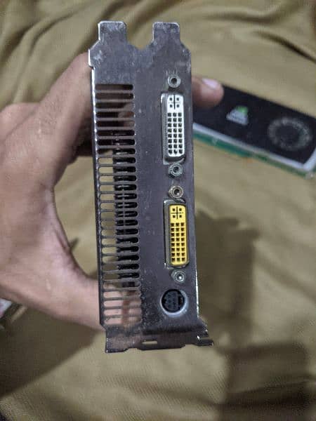 4 sell graphic card display issue spare part kam a sakte hain 2