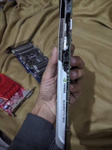 4 sell graphic card display issue spare part kam a sakte hain 6
