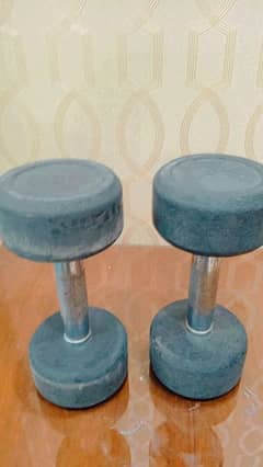 3kg dumbbell almost unused