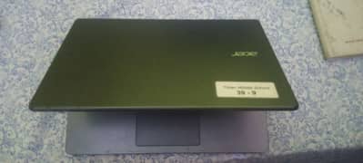 laptop in small body Acer 740