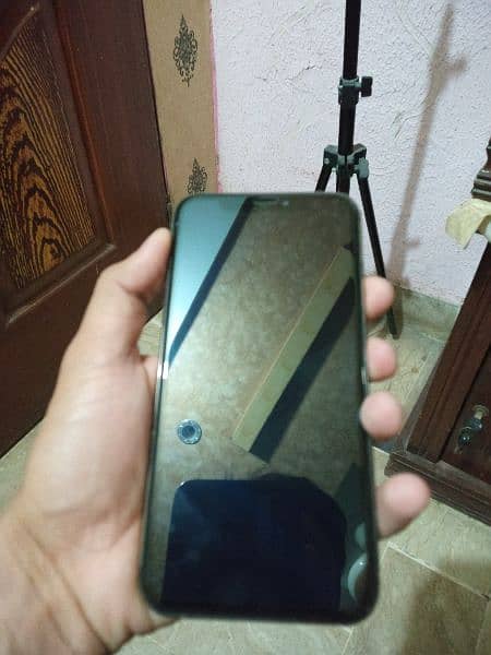i phone XS Non PTA Factory unlock 64GB 10 by 10 condition 4