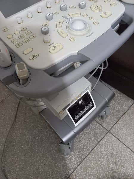 ultrasound machine 7