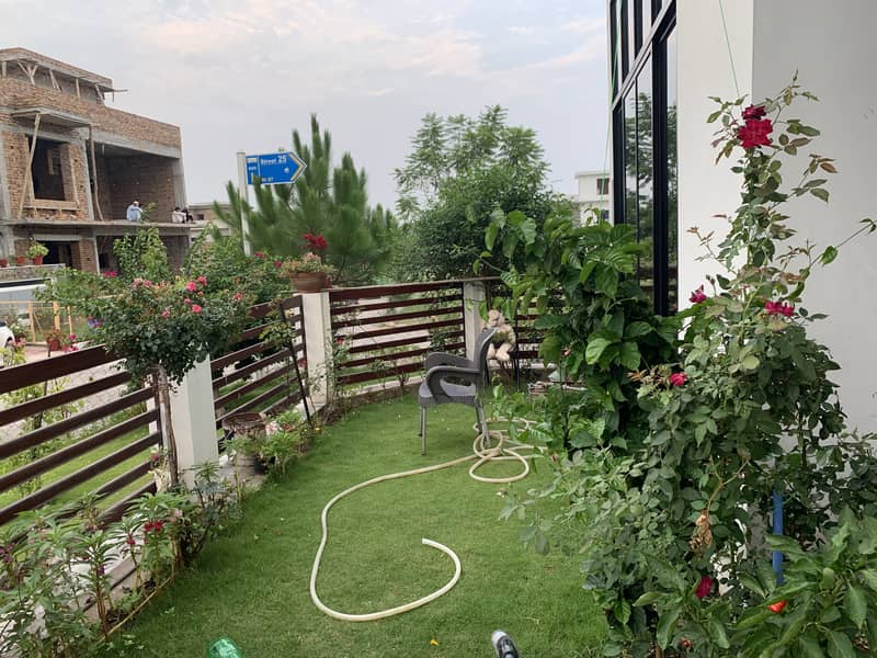10 Marla furnished house for sale in Gulberg 3