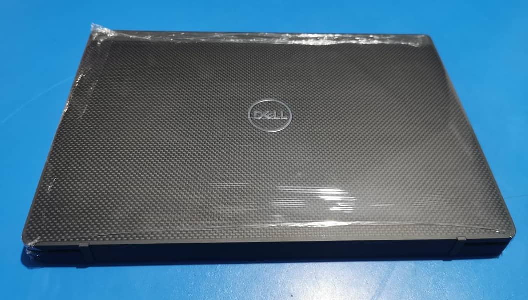 Dell Latitude 7400 /7300 Ultrabook Core i5 8th Generation 6