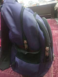 use school bags ful size 2 available for sale