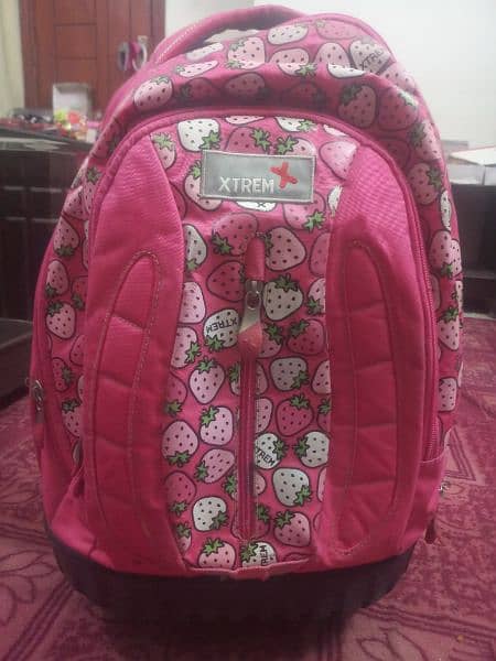 use school bags ful size 2 available for sale 1