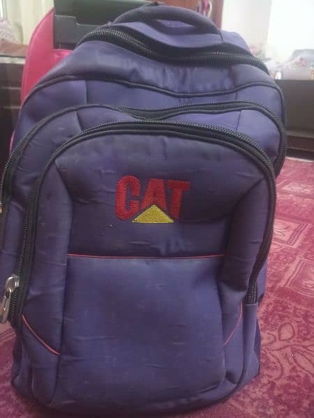 use school bags ful size 2 available for sale 3