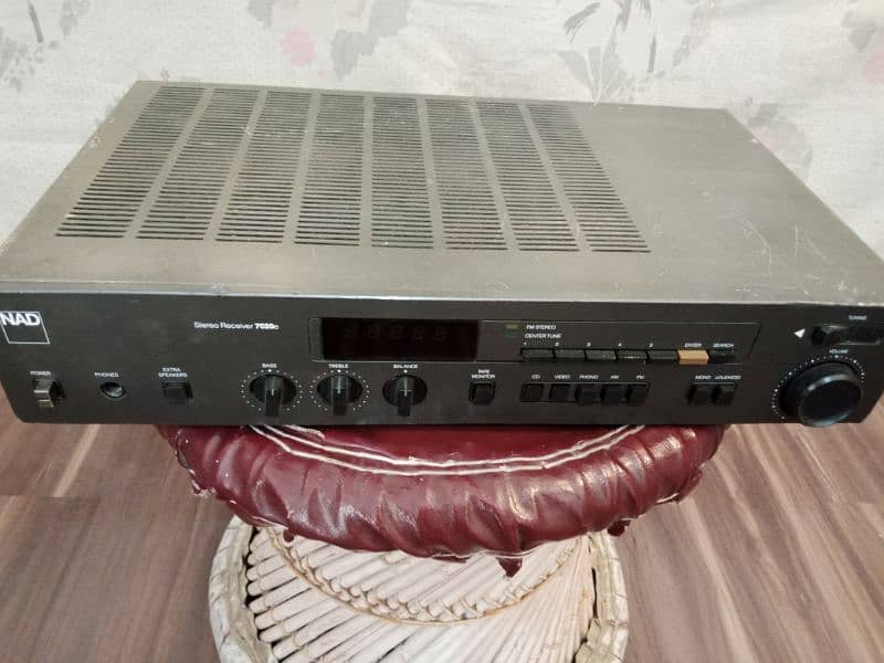 NAD 7020e amplifier 6