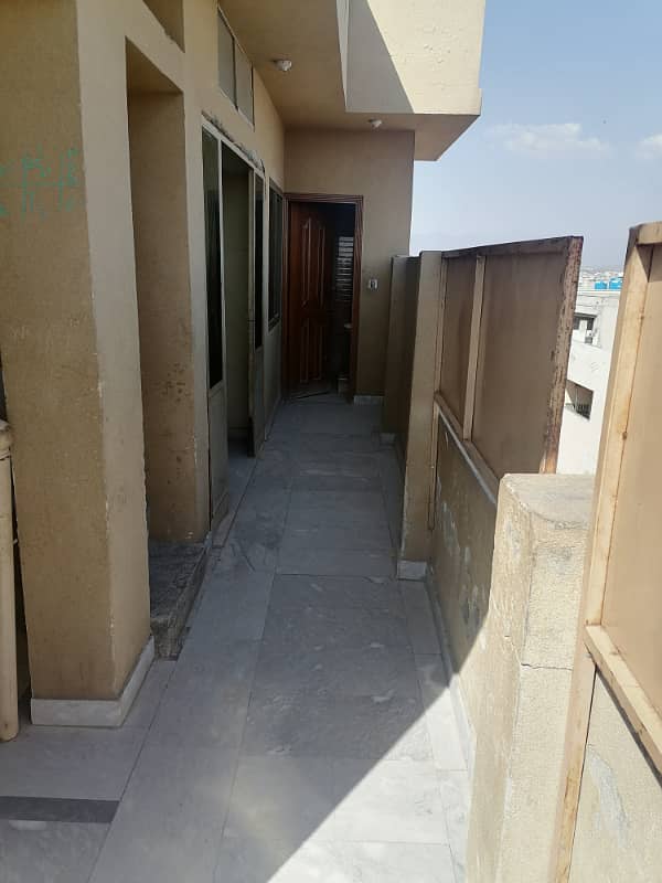 2 bed family flat with gas near Ghauri Ghouri Town Islamabad 3