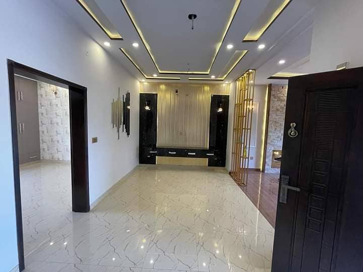 8 Marla Luxury House Available For Rent In Umar Block Bahria Town Lahore 3