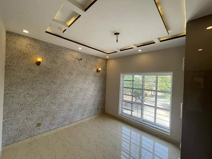 8 Marla Luxury House Available For Rent In Umar Block Bahria Town Lahore 13