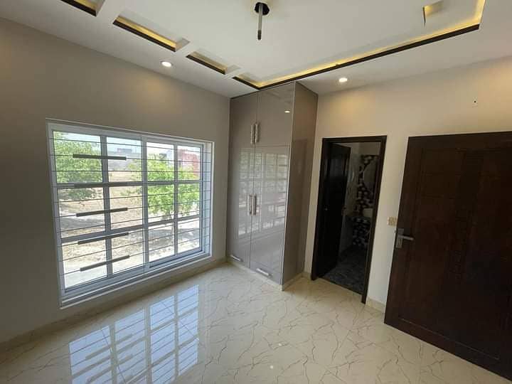8 Marla Luxury House Available For Rent In Umar Block Bahria Town Lahore 14