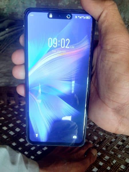 Infinix note 30 pro in 9/10 condition for sale with all acceceries. 1