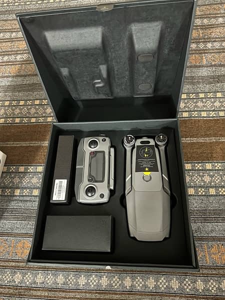 DJI Mavic Pro only used 1 time brand new Condition 2