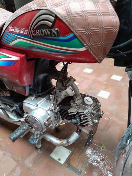 crownlifan motor bike cd70 2017 Model neat condition 5