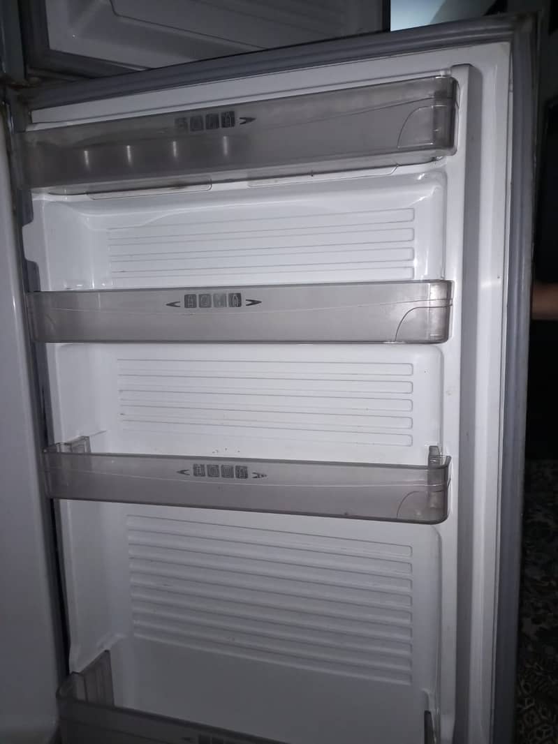 Dawlance refrigerator for sale 6