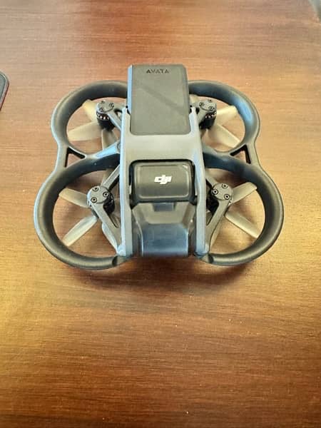 DJI Avata with Fly More Kit and lots of accessories 2