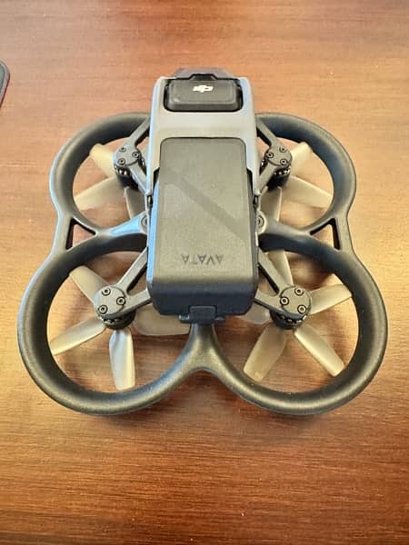 DJI Avata with Fly More Kit and lots of accessories 3