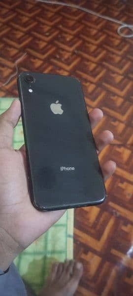 iPhone XR 64GB battery health 81 face ID ok all ok but screen some 0