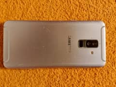 For sale hai Samsung A6 Plus hai 4/64 hai bilkul okh hai pta approved.