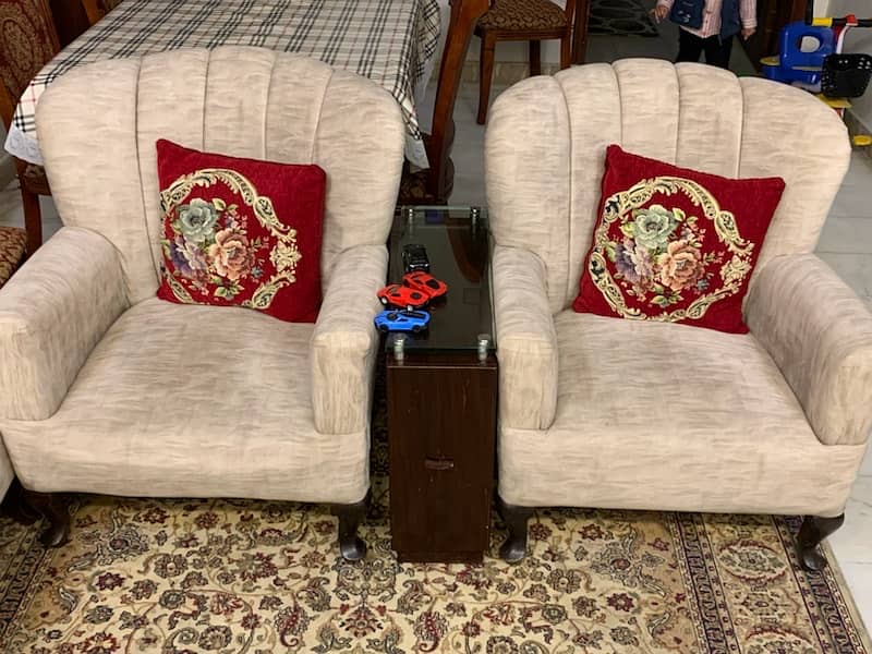 Victorian Style 5 seater Sofa for Sale 1