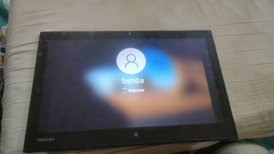 Toshiba Tablet Windows PC 16