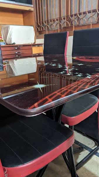 Modern Glass Dining Table - Excellent Condition 2