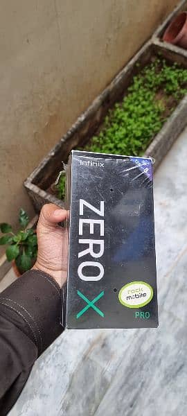 Infinix Zero X Pro 5