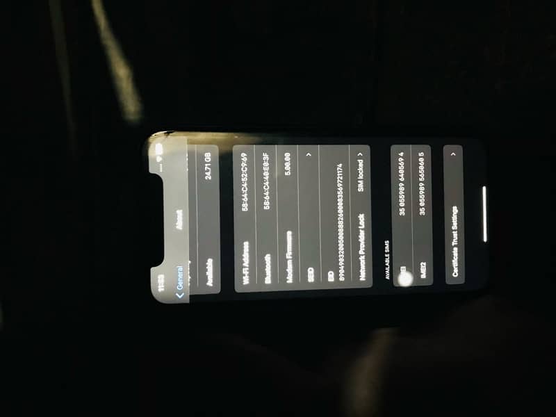 iphone 11 jv black colour condition 10by 9.5 with box 3