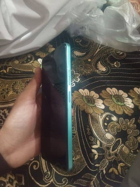 Tecno camon 19 Neo 9 by 10 condition no any fault 6/128 5