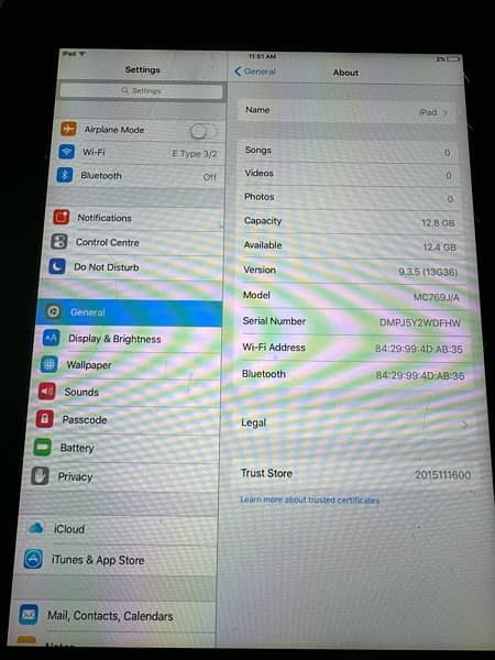 Apple iPad 2 (16 GB) 1