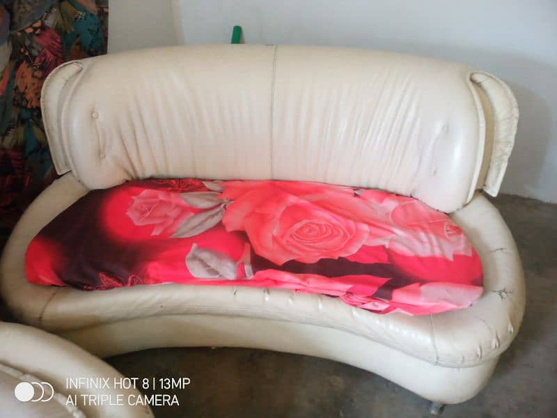 1 sofa Used condition good 2