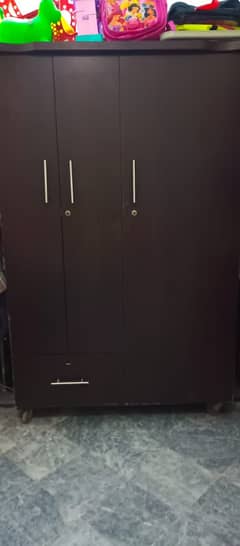 wood almari cabinet wardrobe 0