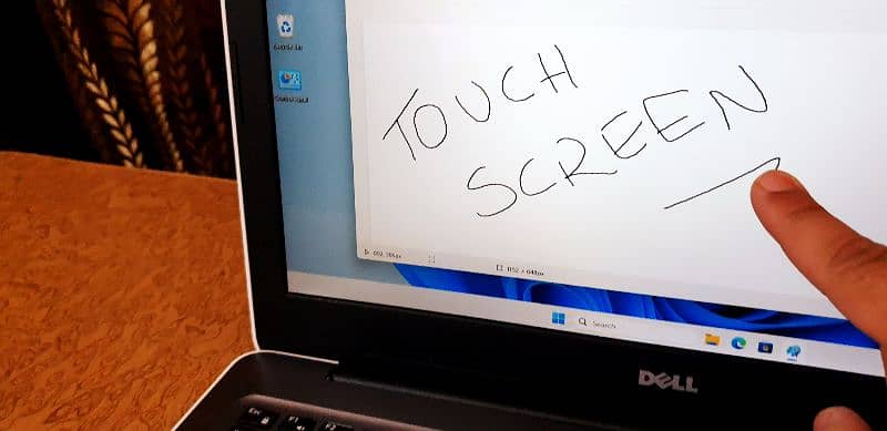 Laptop DELL i7, 7th Gen | Touchscreen | Face Login 9