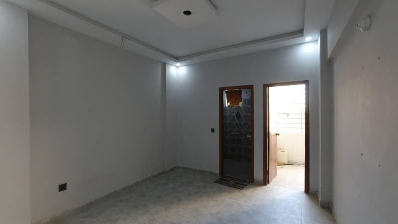 Flat Of 1250 Square Feet Is Available For Sale In North Nazimabad - Block N, Karachi 5