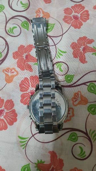 Beautiful chain watch for sale 1