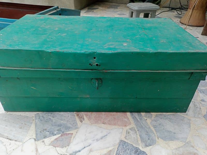 Trunk for sale 4