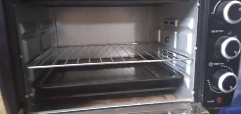 Oven Rotessserie for sale in perfect condition 1