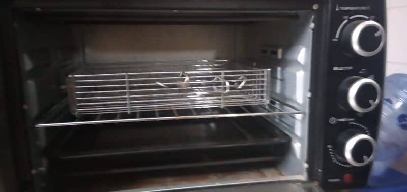 Oven Rotessserie for sale in perfect condition 3